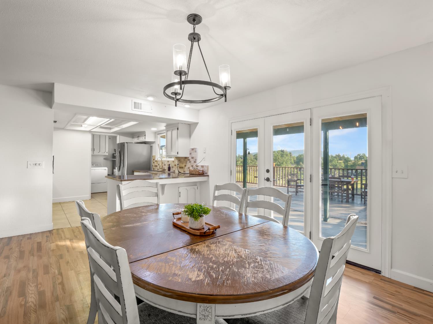 22452 Goldrush Ln, Clovis, CA 93619