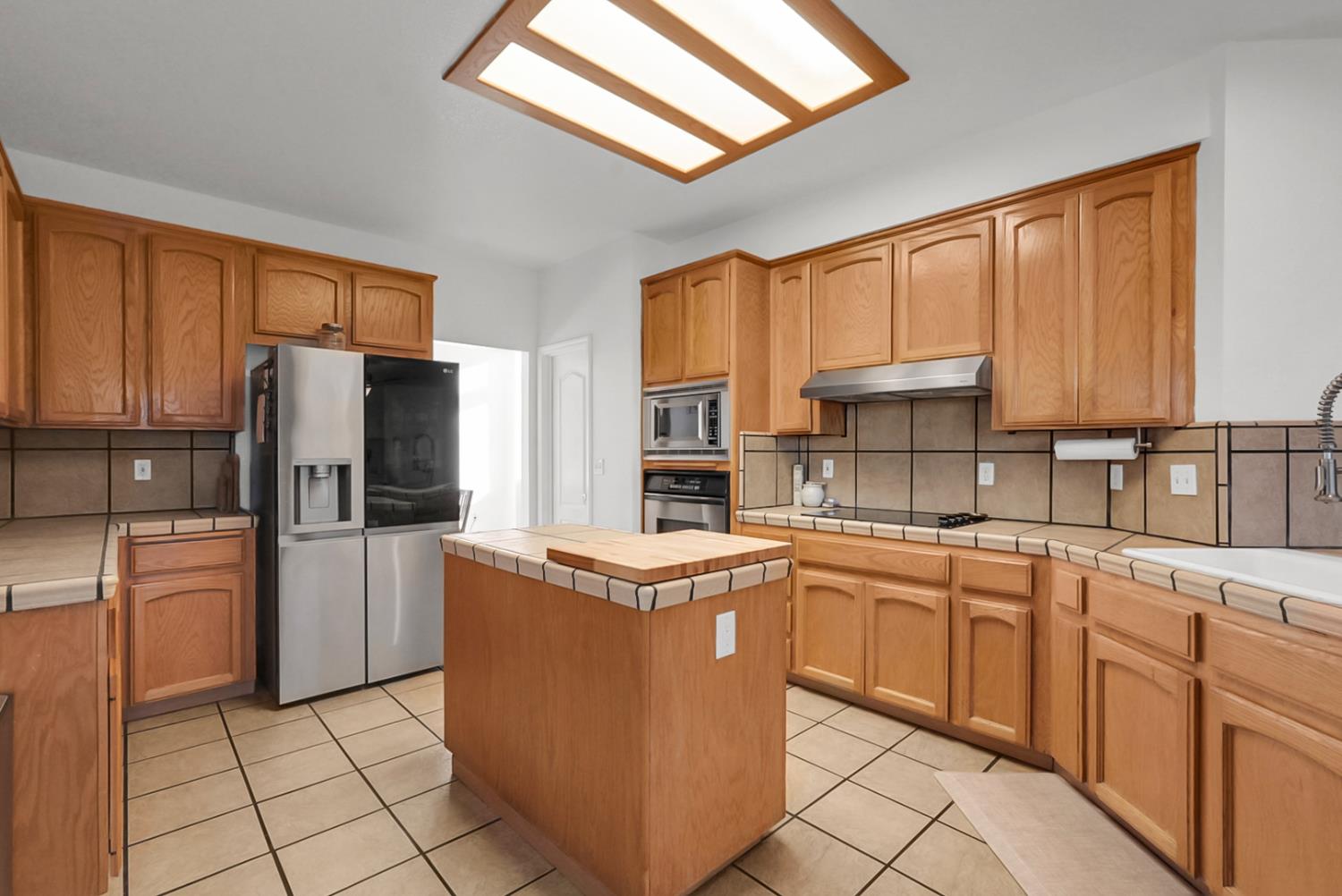 5200 Coronado St, Chowchilla, CA 93610