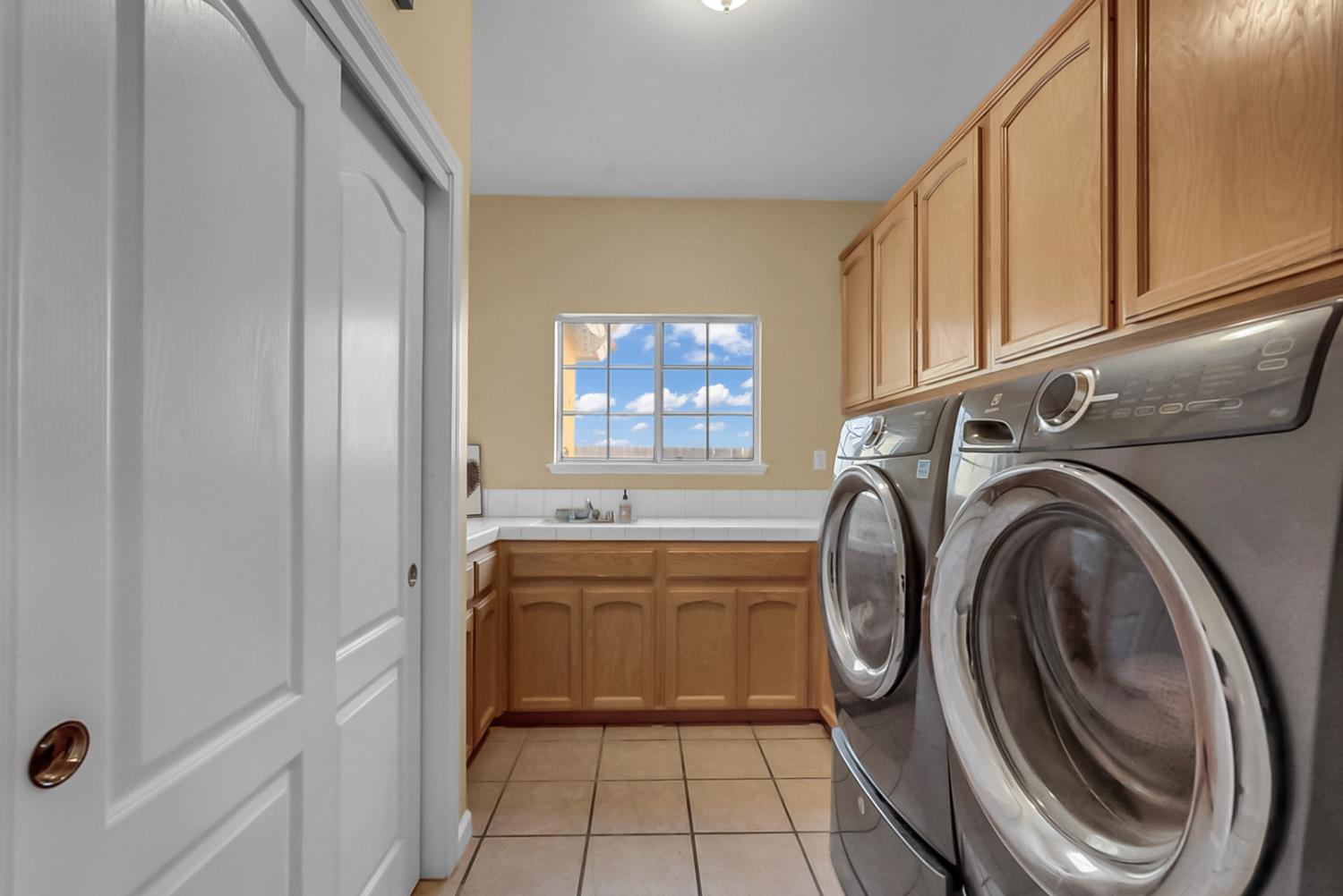 5200 Coronado St, Chowchilla, CA 93610