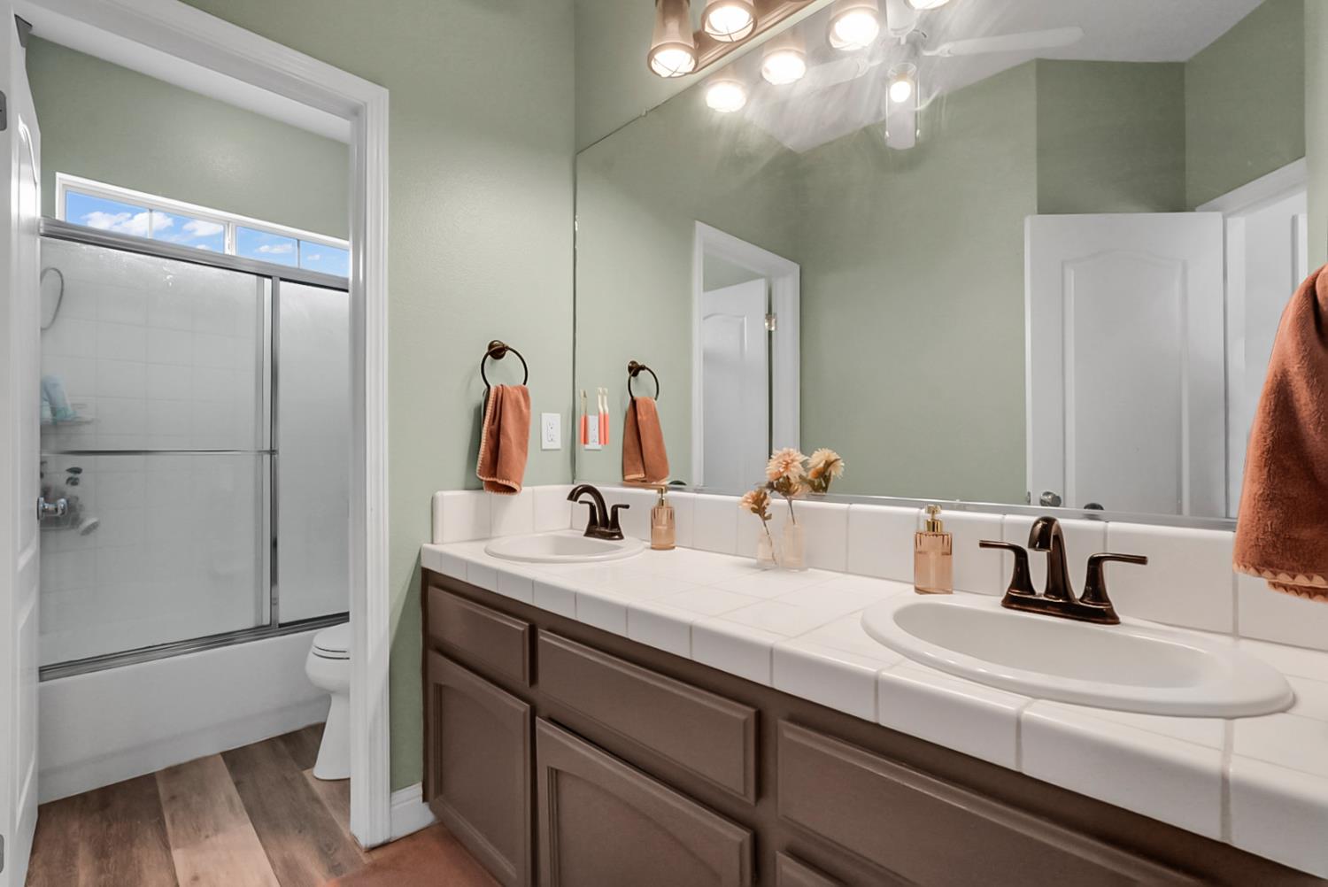 5200 Coronado St, Chowchilla, CA 93610