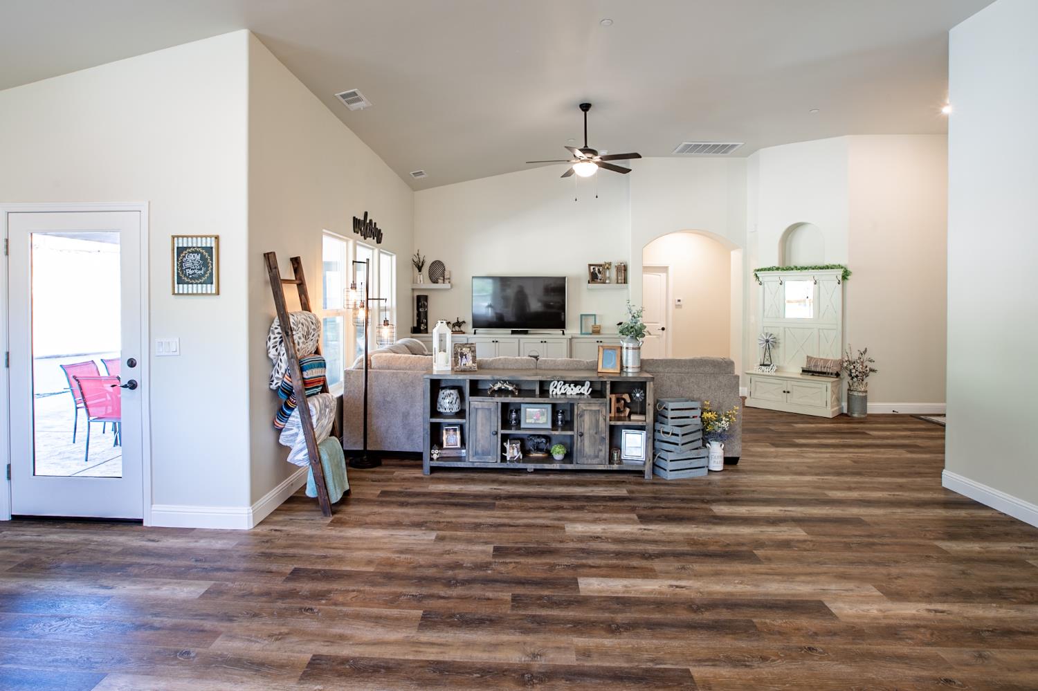 29200 Acorn Ct, Coarsegold, CA 93614