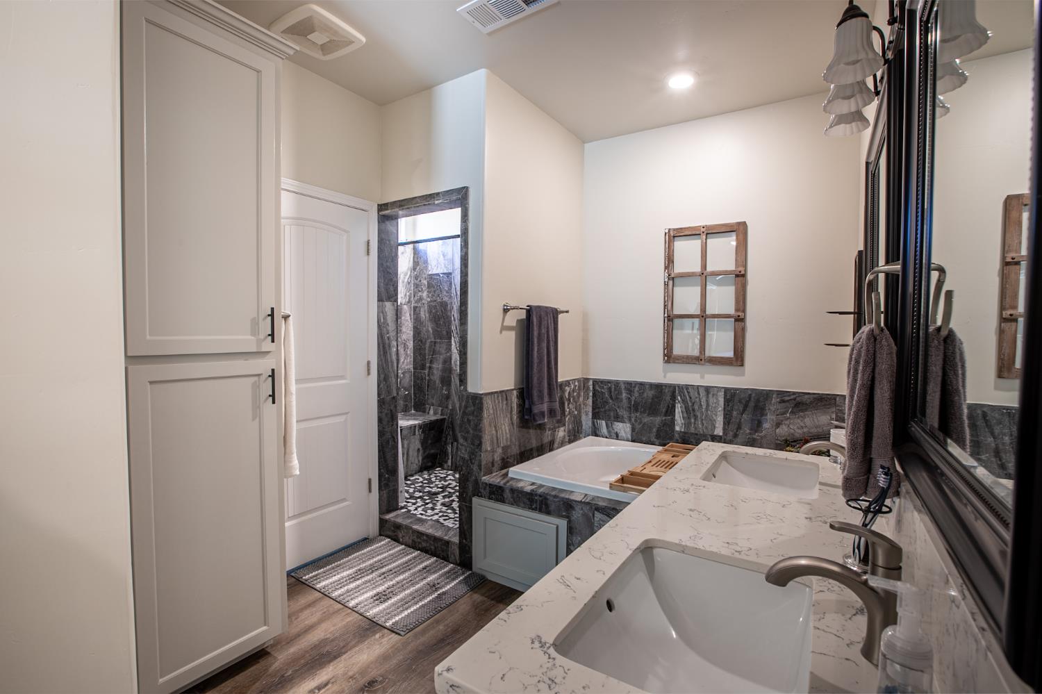 29200 Acorn Ct, Coarsegold, CA 93614