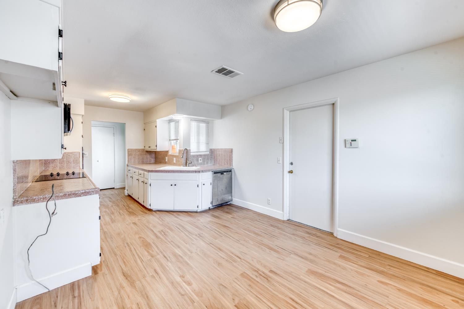 1509 Harding Ave, Chowchilla, CA 93610