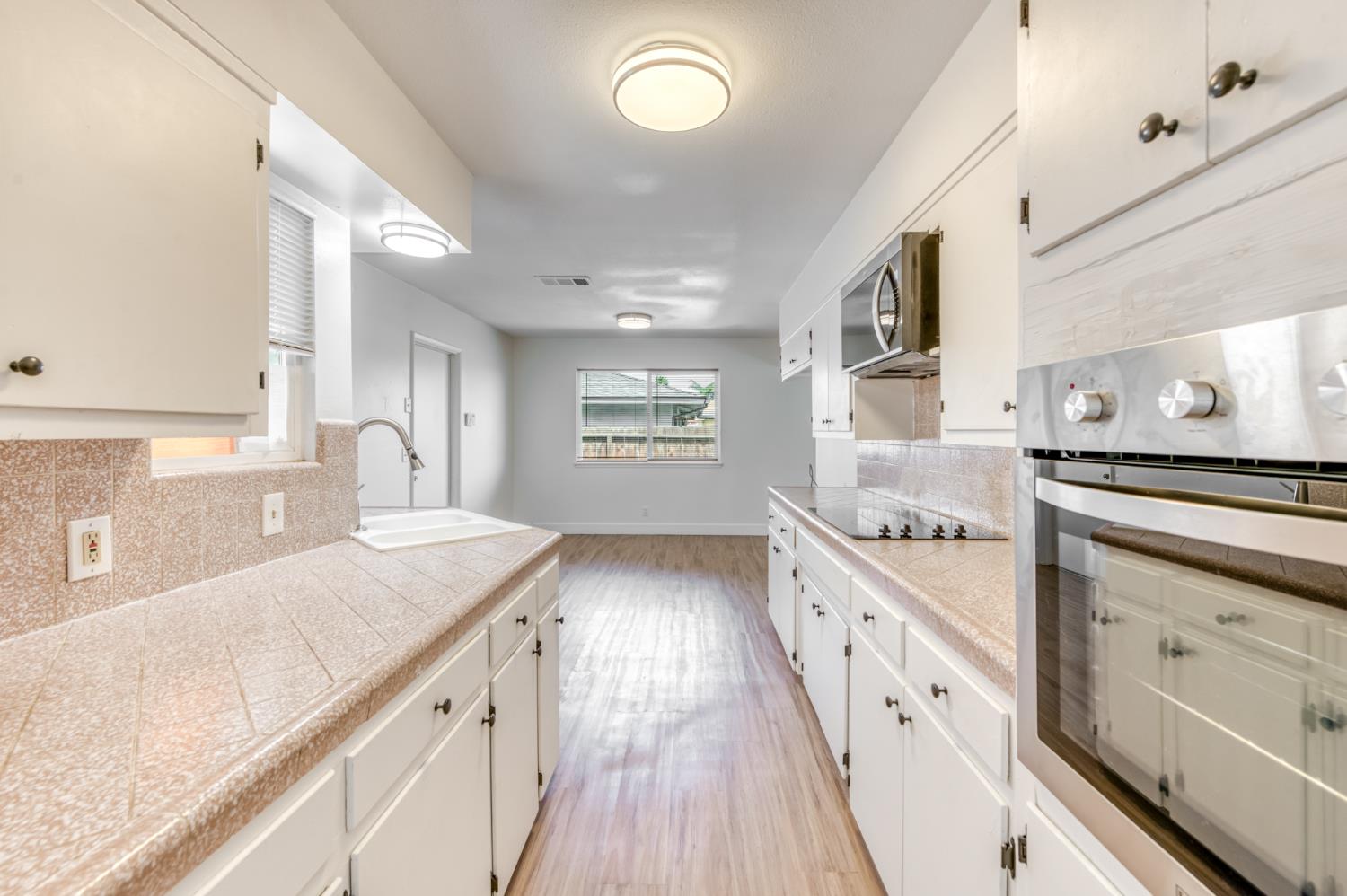 1509 Harding Ave, Chowchilla, CA 93610