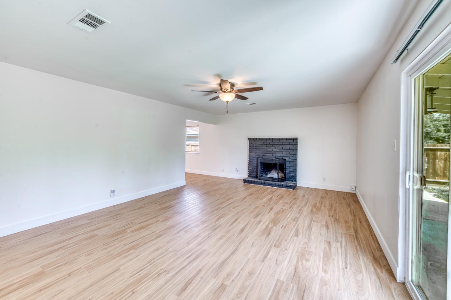 1509 Harding Ave, Chowchilla, CA 93610