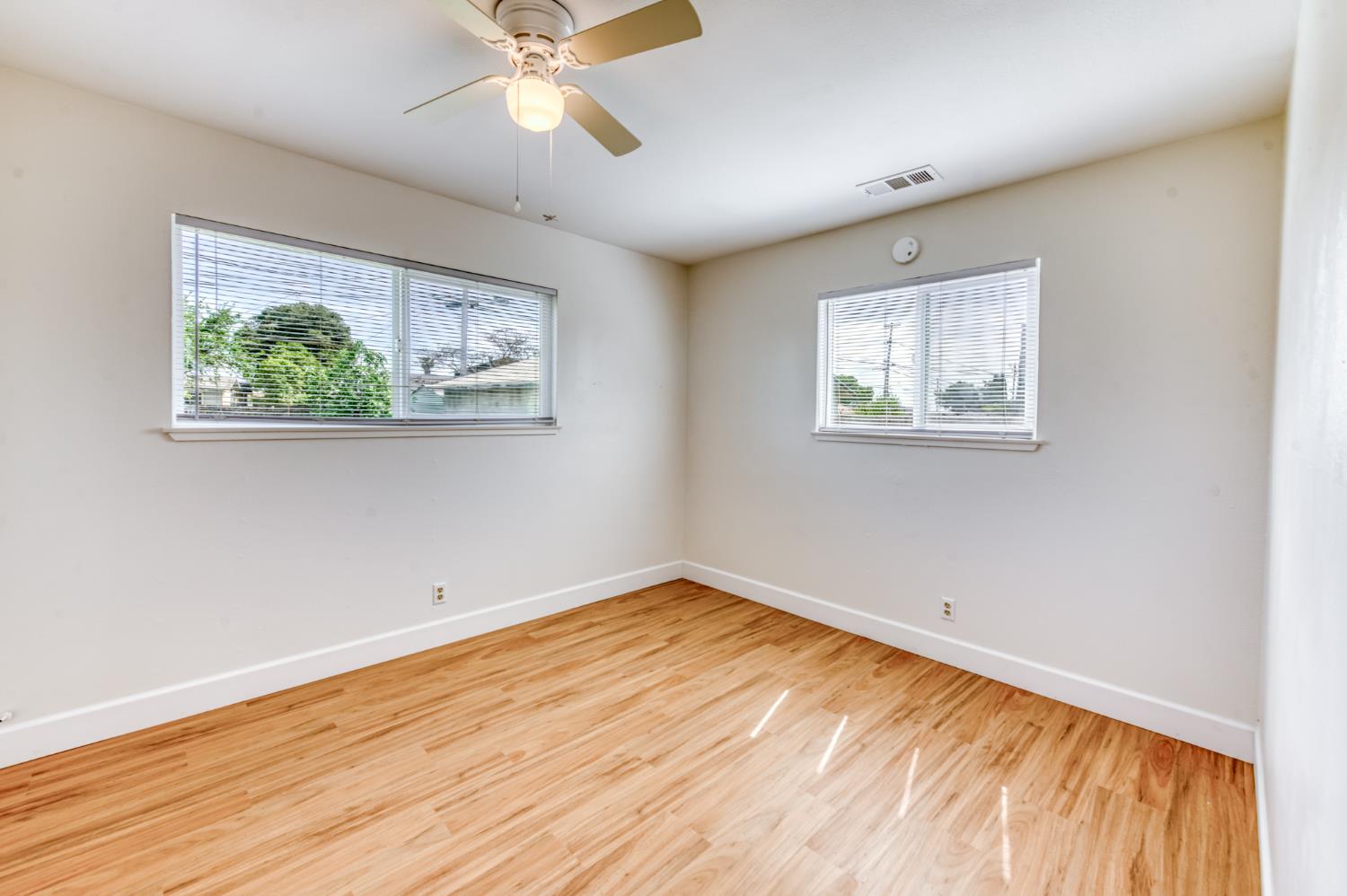 1509 Harding Ave, Chowchilla, CA 93610