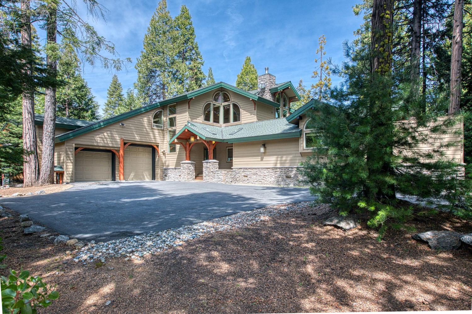 41977 Granite Ridge Rd, Shaver Lake, CA 93664