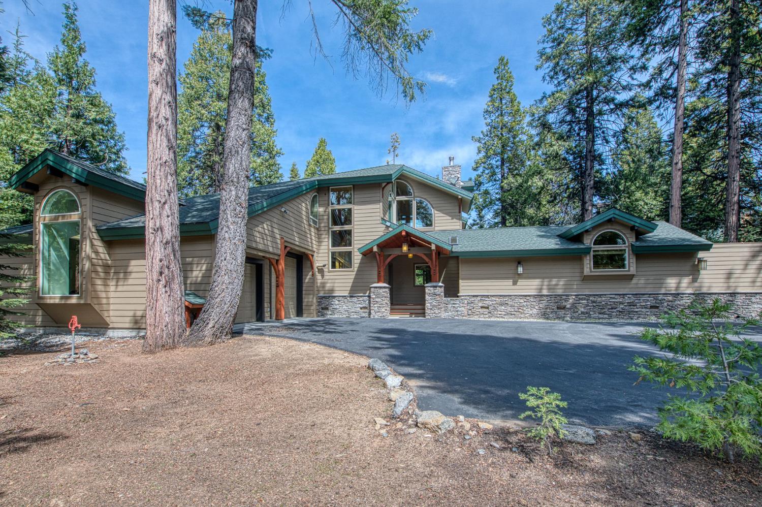 41977 Granite Ridge Rd, Shaver Lake, CA 93664