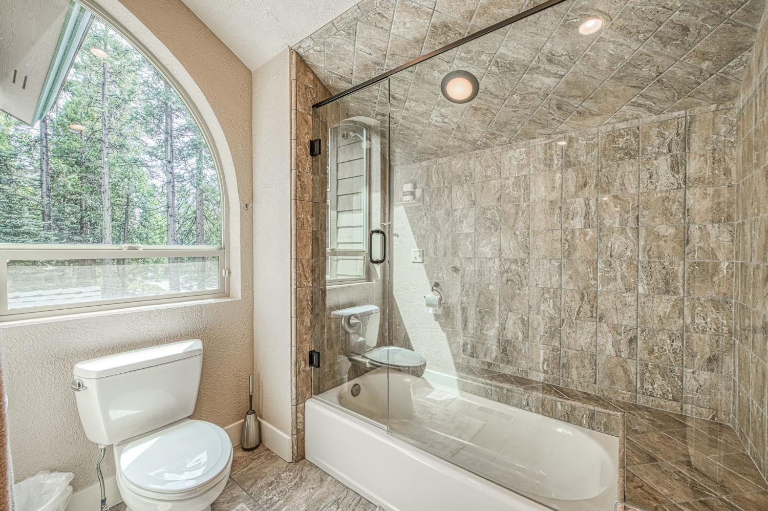 41977 Granite Ridge Rd, Shaver Lake, CA 93664