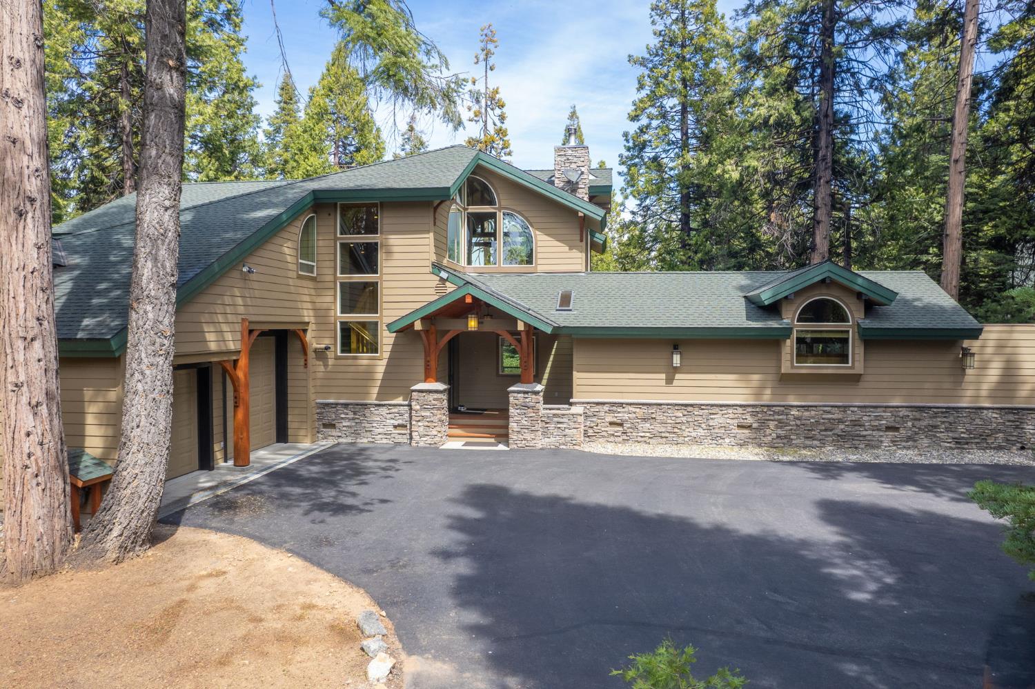 41977 Granite Ridge Rd, Shaver Lake, CA 93664