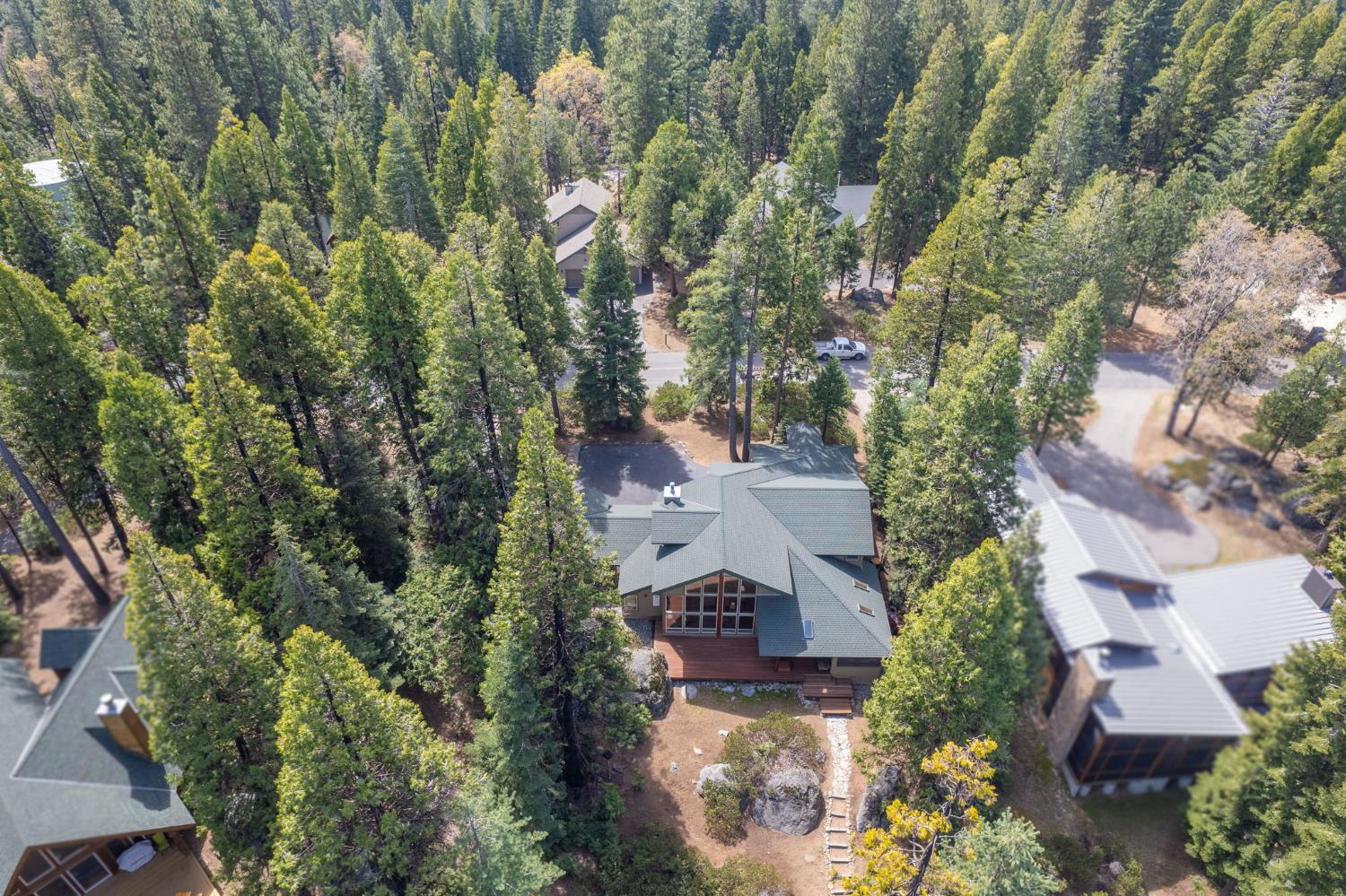 41977 Granite Ridge Rd, Shaver Lake, CA 93664