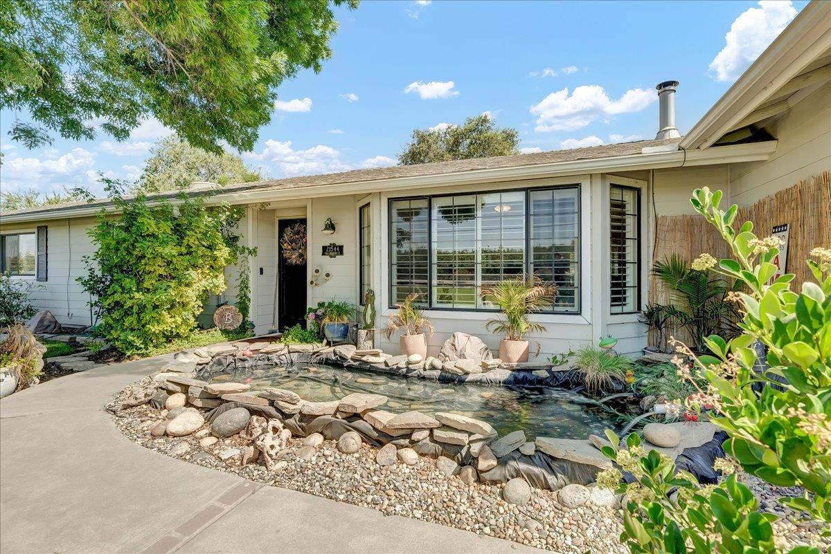21544 Grangeville Blvd, Lemoore, CA 93245
