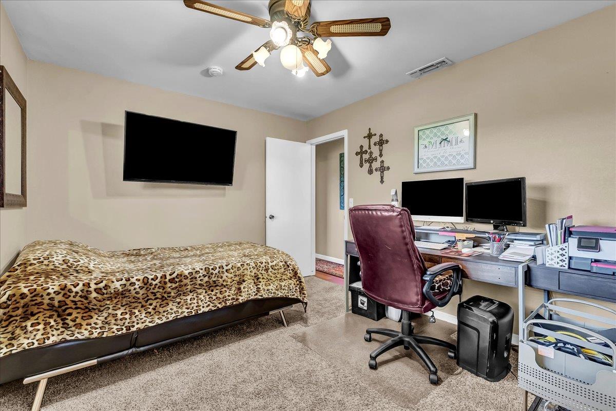 21544 Grangeville Blvd, Lemoore, CA 93245