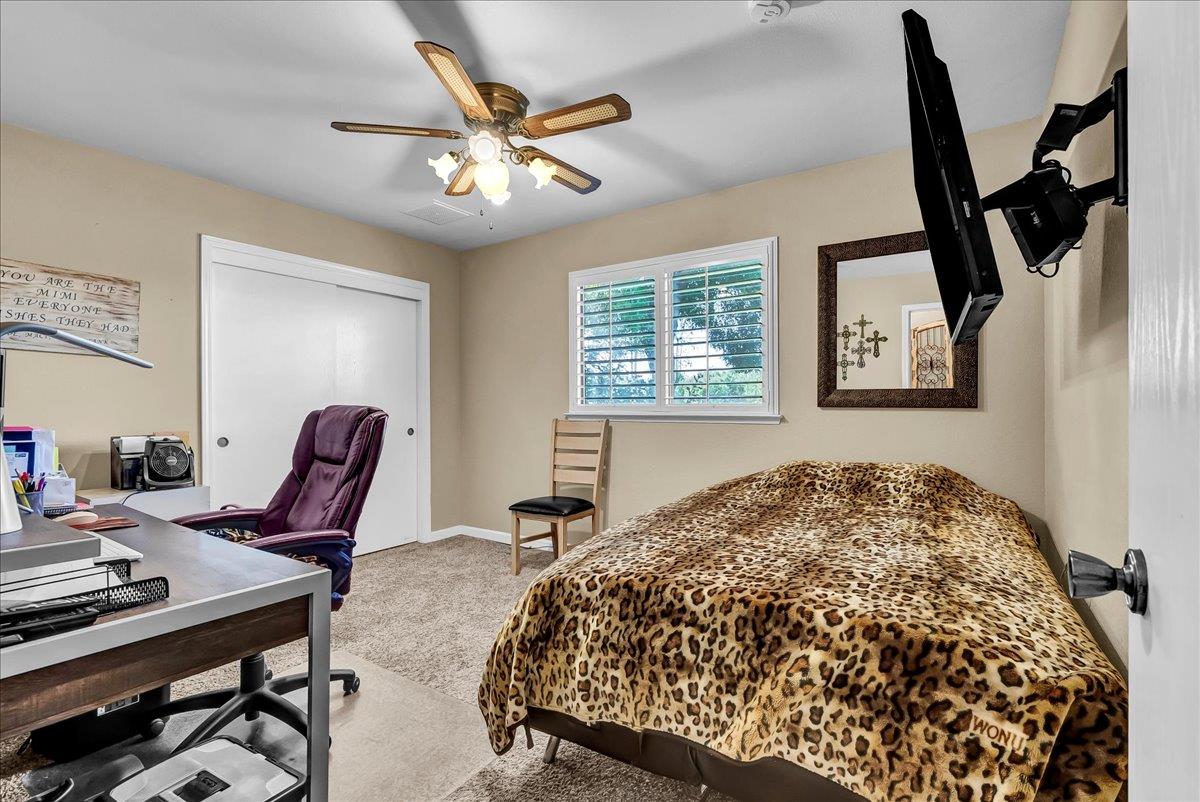 21544 Grangeville Blvd, Lemoore, CA 93245