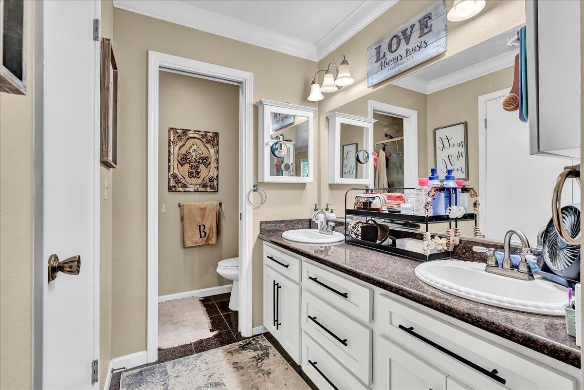 21544 Grangeville Blvd, Lemoore, CA 93245