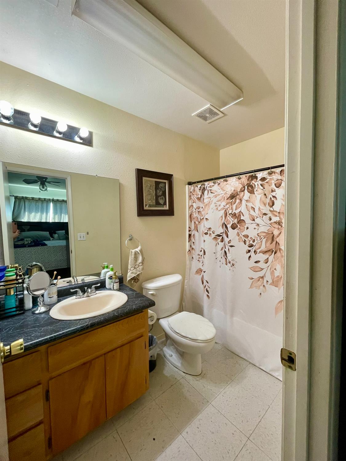 9654 Timothy Ct, Delhi, CA 95315