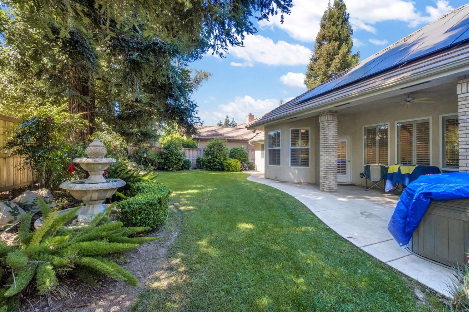 5025 W Birch Ave, Fresno, CA 93722