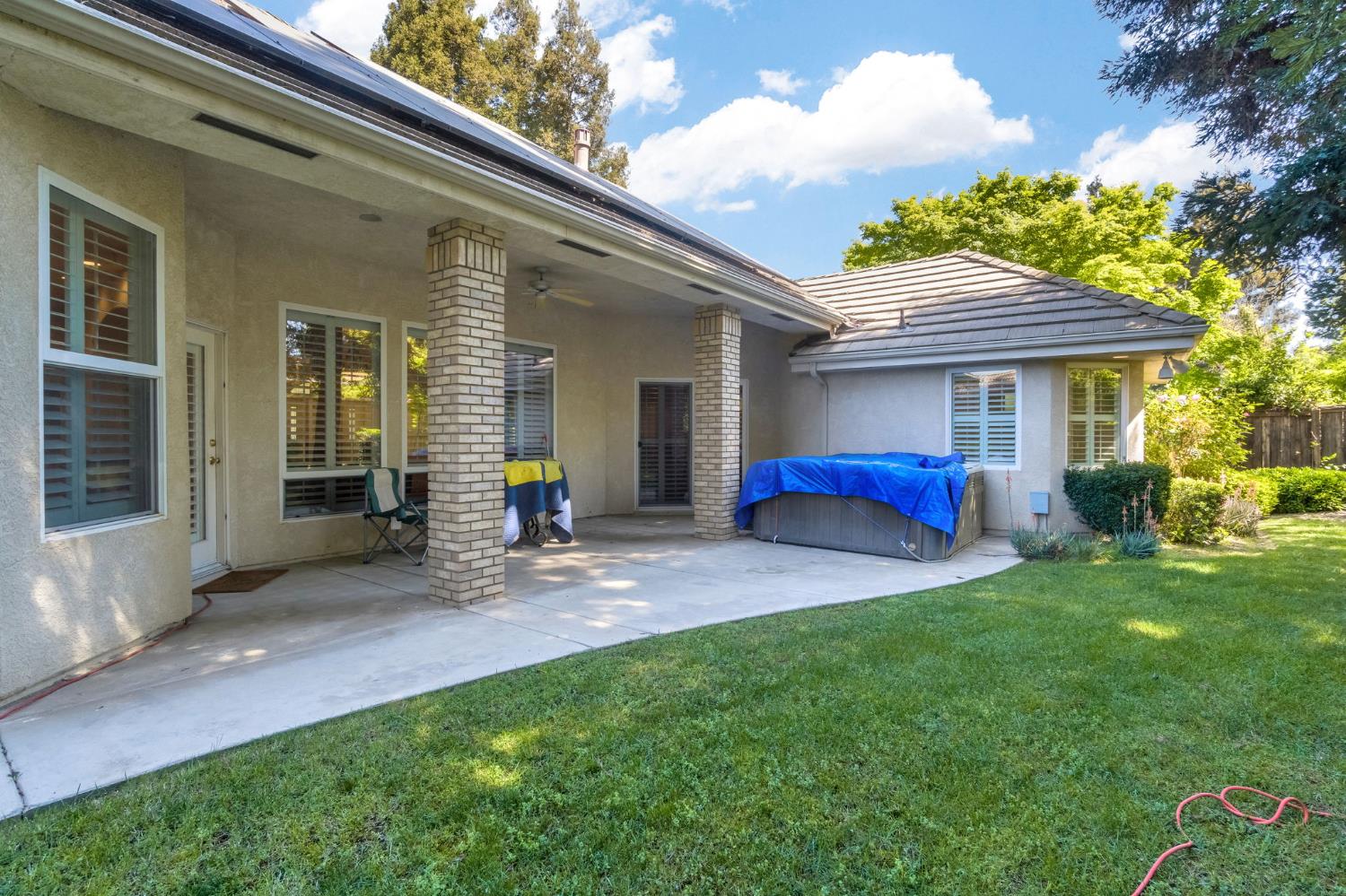 5025 W Birch Ave, Fresno, CA 93722