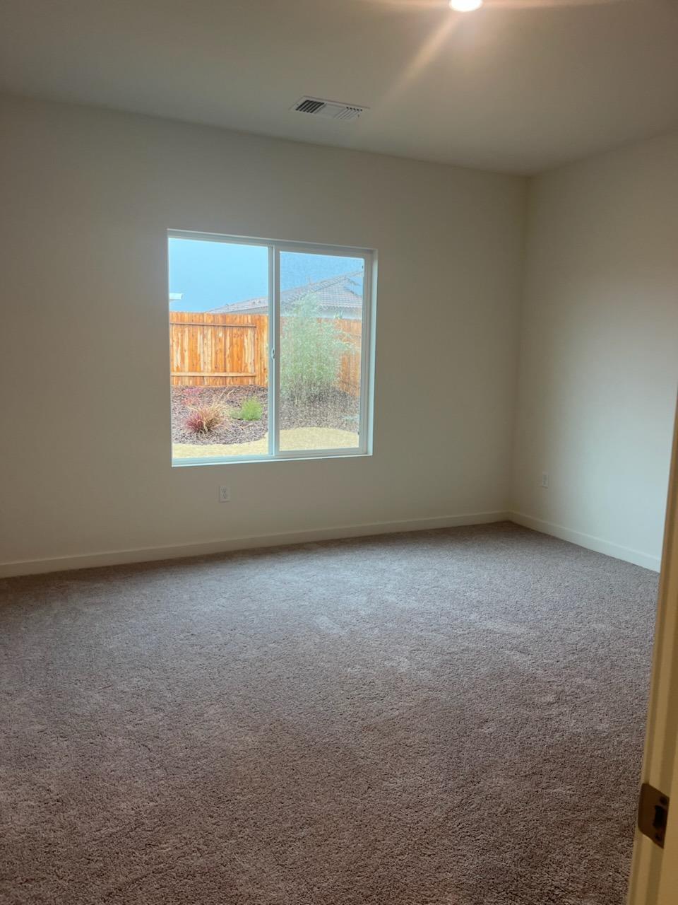 1100 Droitwich Spa, Bakersfield, CA 93007