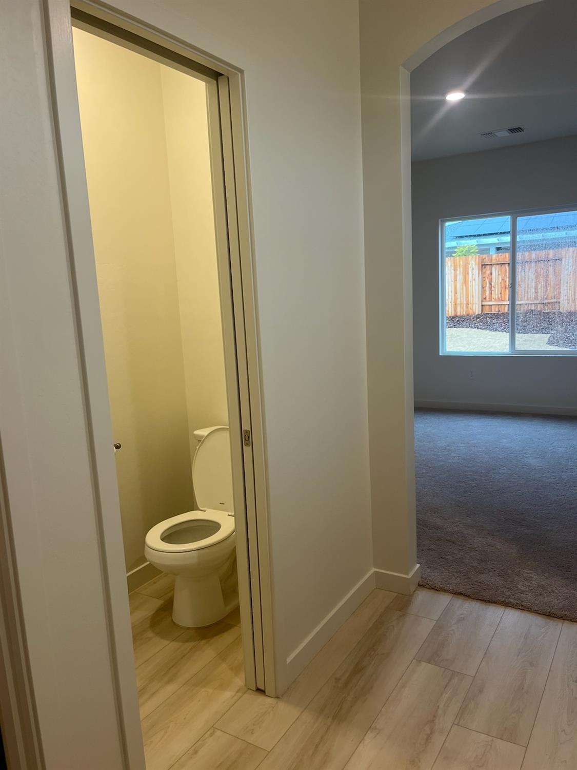 1100 Droitwich Spa, Bakersfield, CA 93007