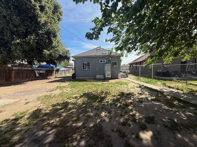 441 N Clark St, Fresno, CA 93701