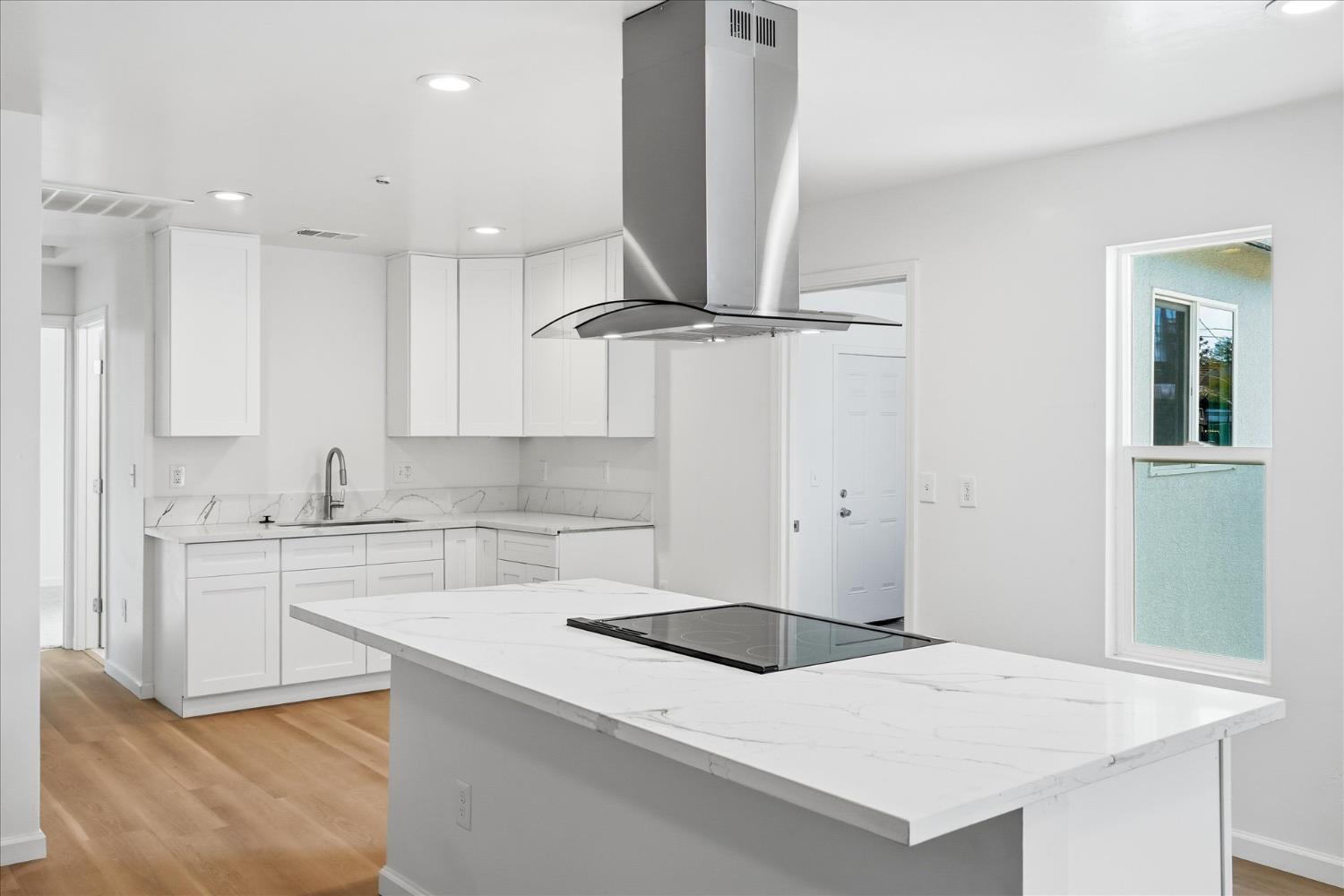 2020 Aspen St., Selma, CA 93662