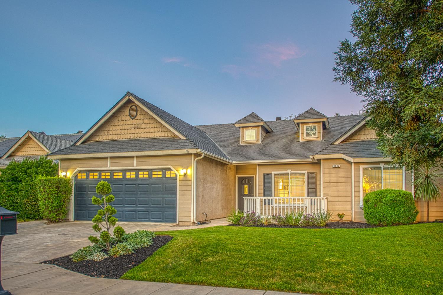 9882 N Meridian Ave, Fresno, CA 93720