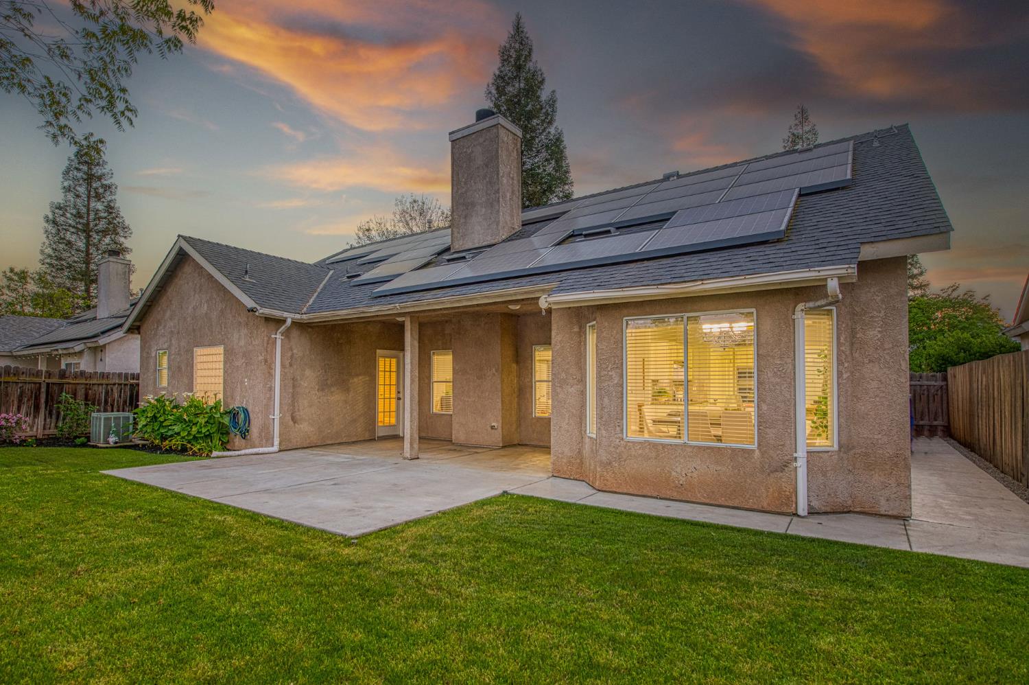 9882 N Meridian Ave, Fresno, CA 93720