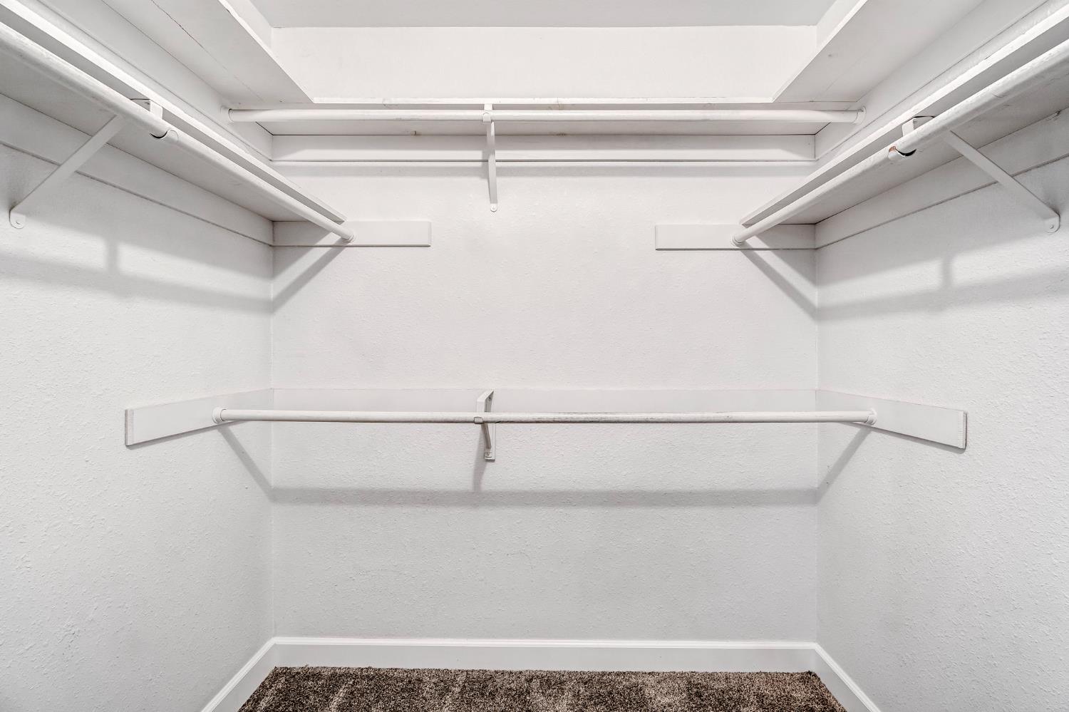 2203 N Cornelia Ave, Fresno, CA 93722