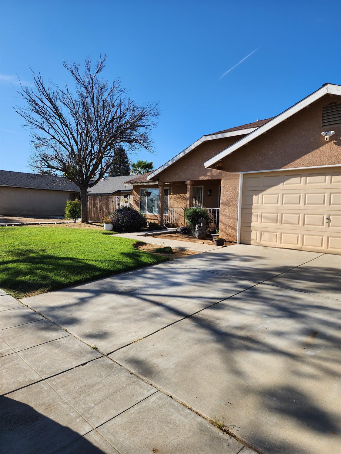 5810 W San Gabriel Ave, Fresno, CA 93722