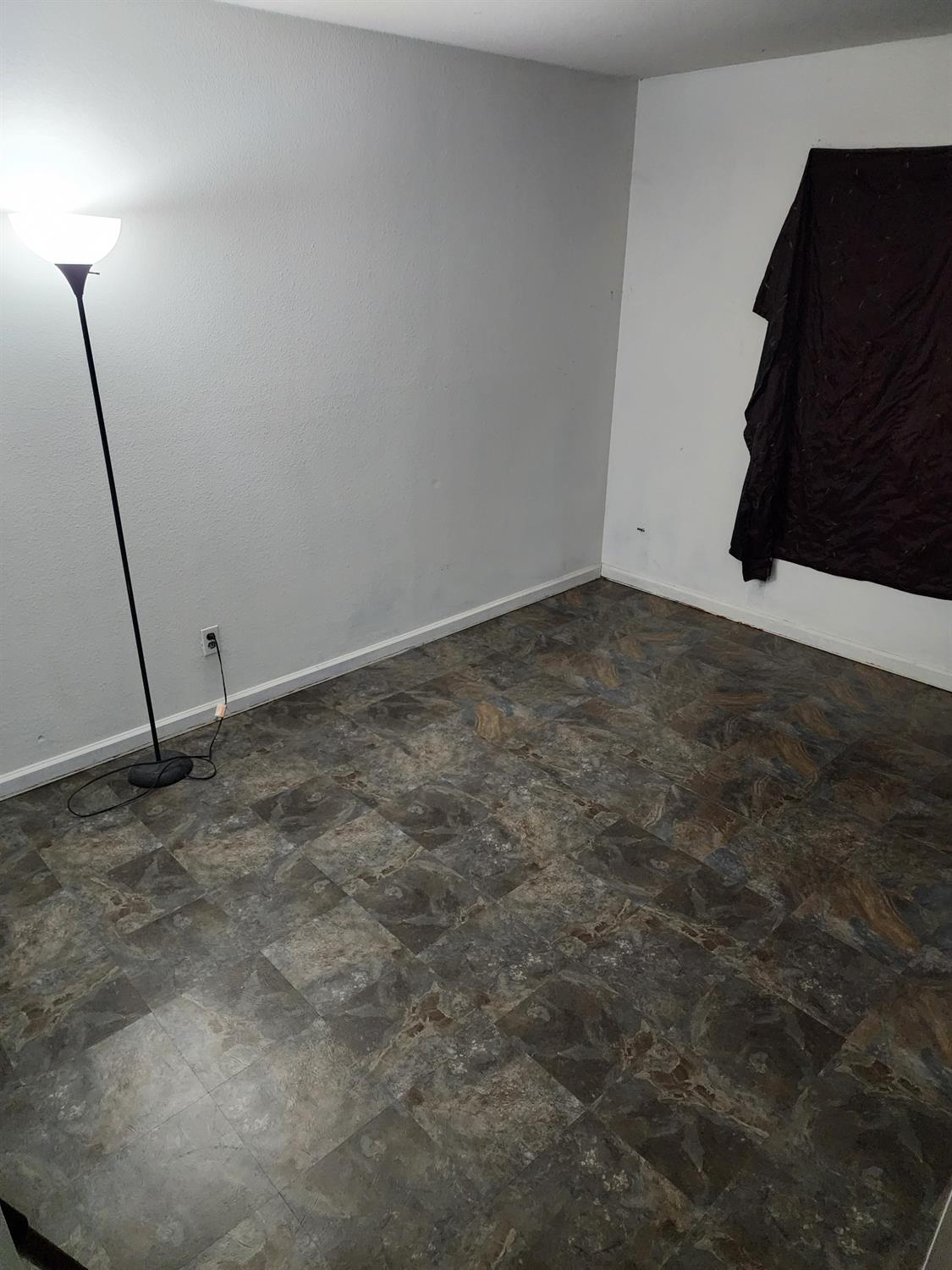 5810 W San Gabriel Ave, Fresno, CA 93722