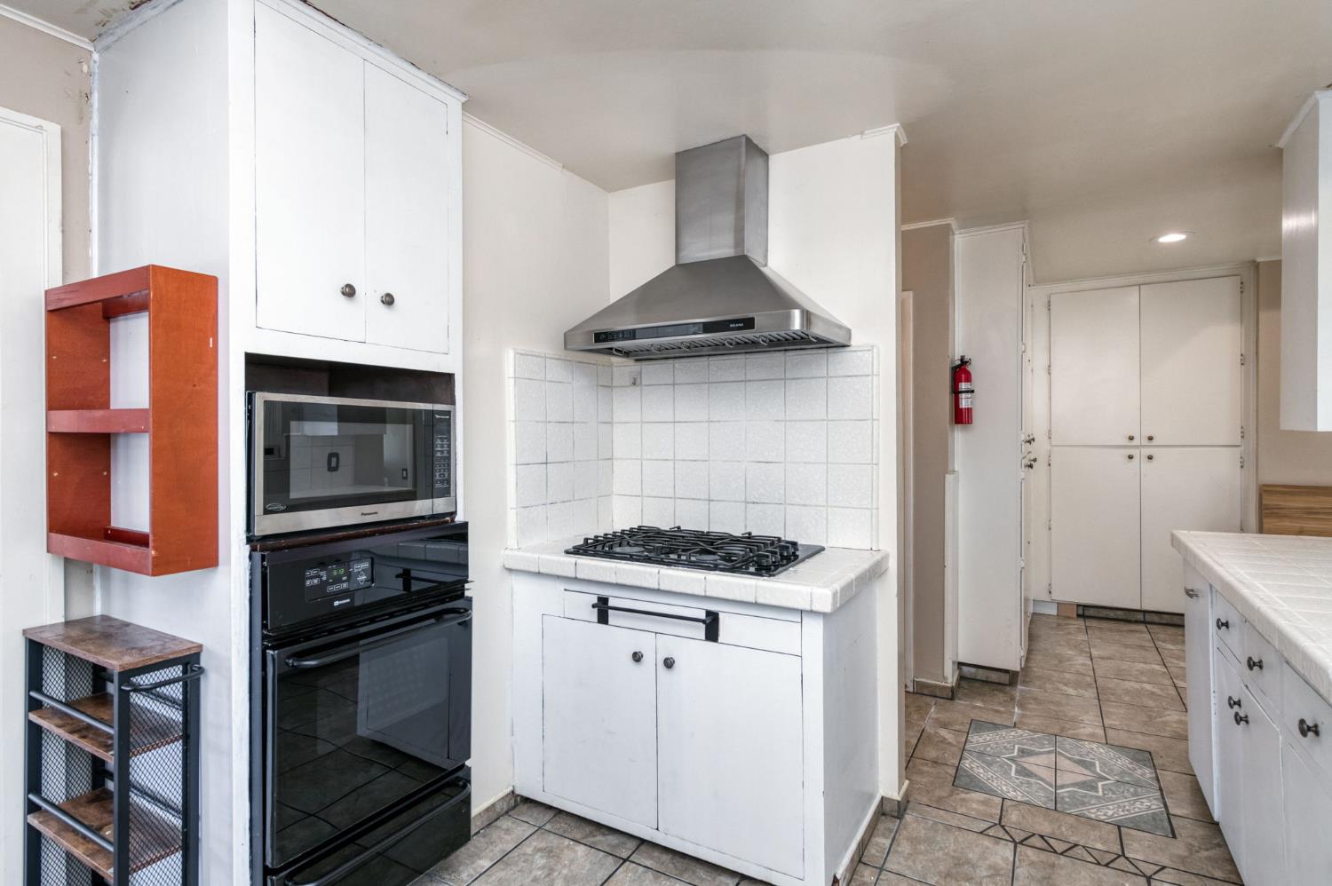 1407 E Princeton Ave, Fresno, CA 93704