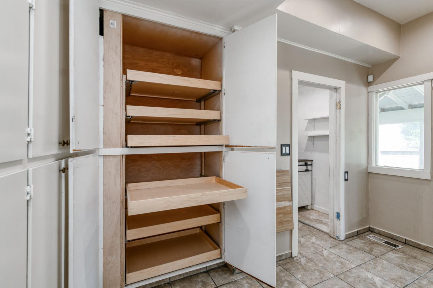 1407 E Princeton Ave, Fresno, CA 93704