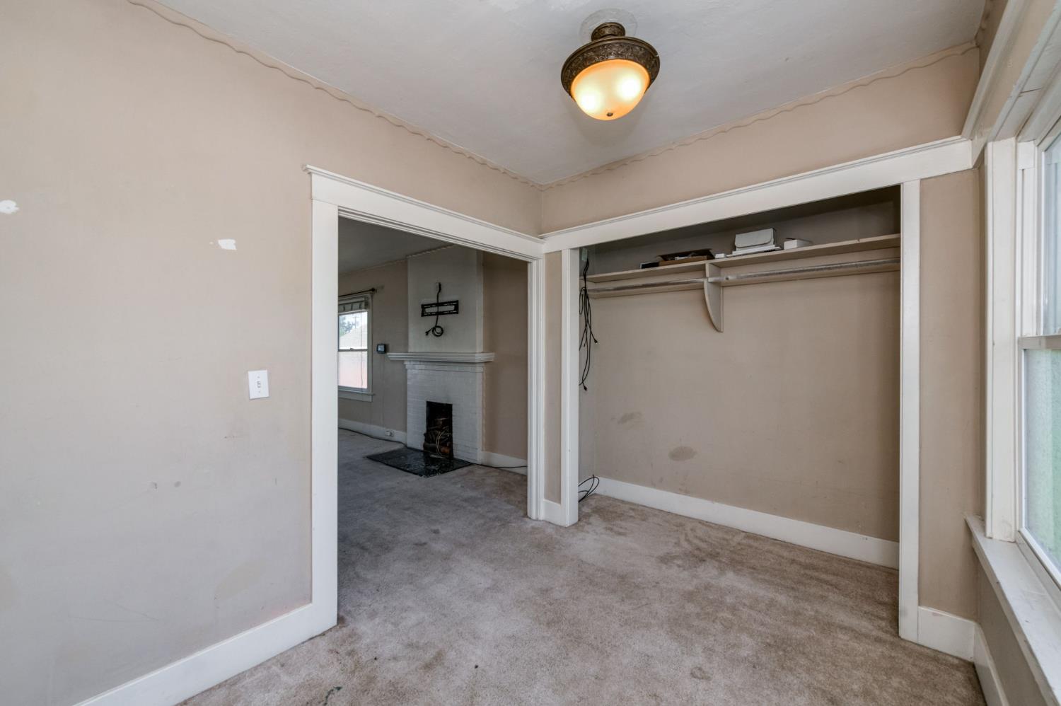 1407 E Princeton Ave, Fresno, CA 93704