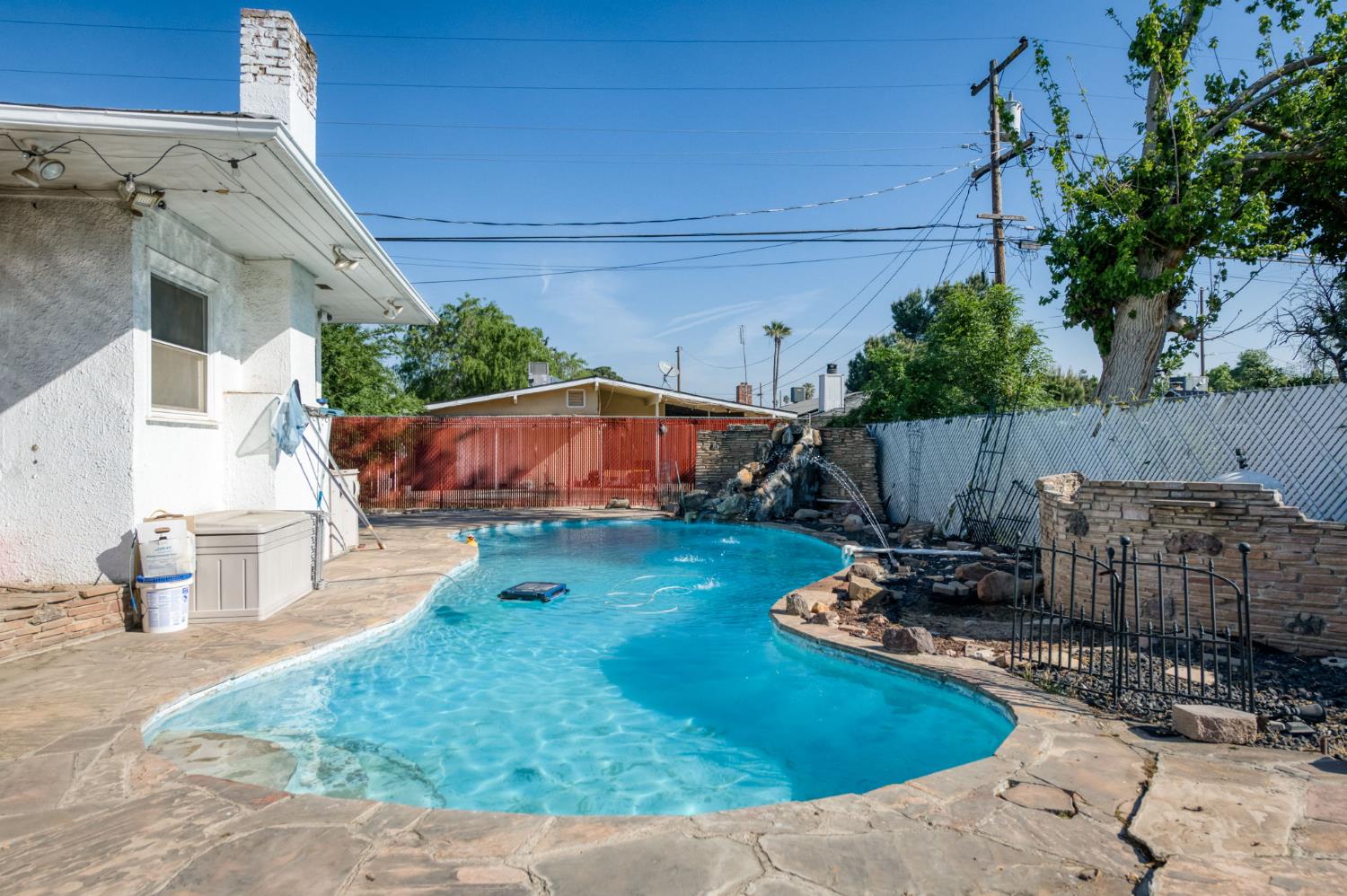 1407 E Princeton Ave, Fresno, CA 93704