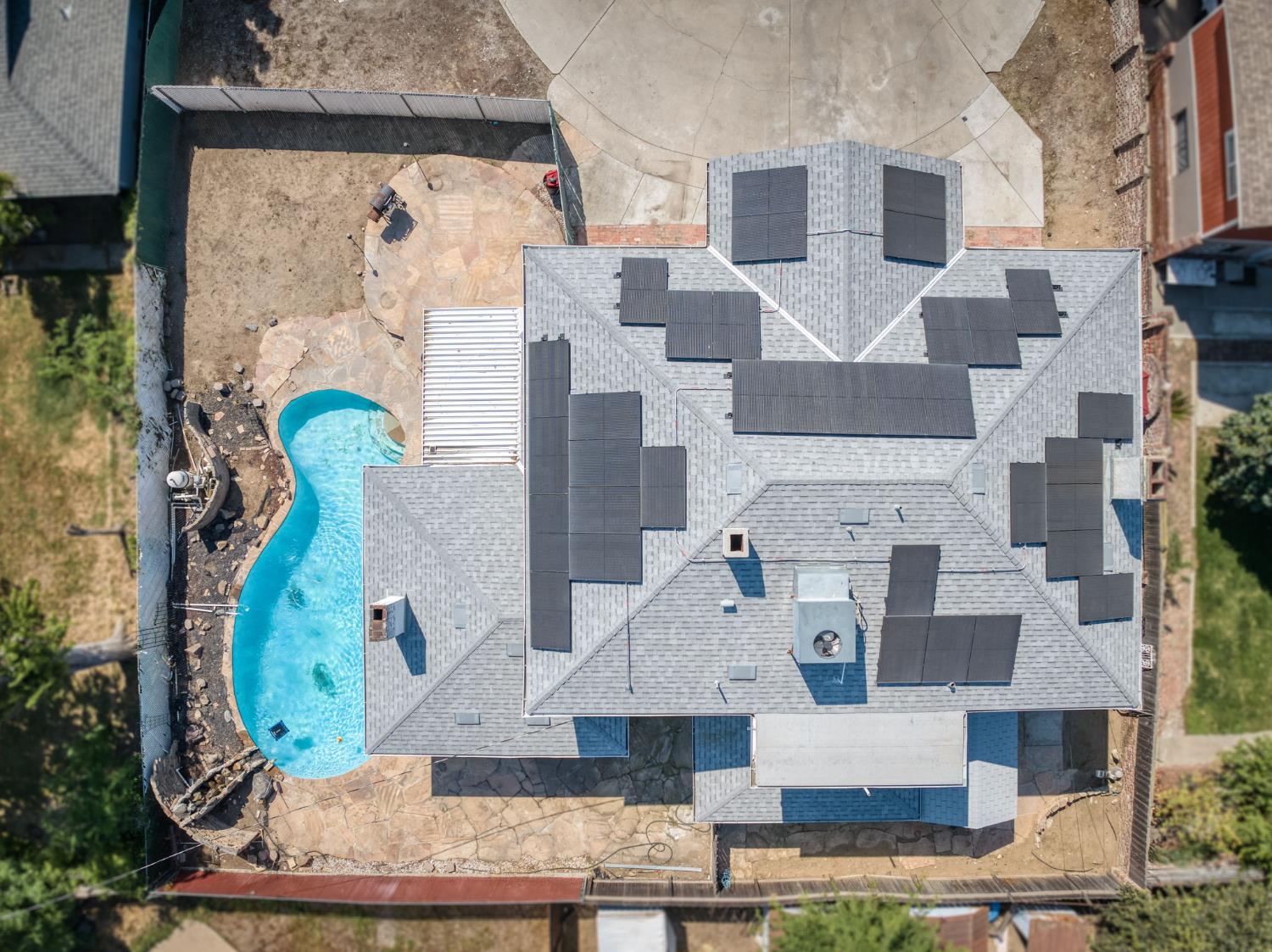 1407 E Princeton Ave, Fresno, CA 93704