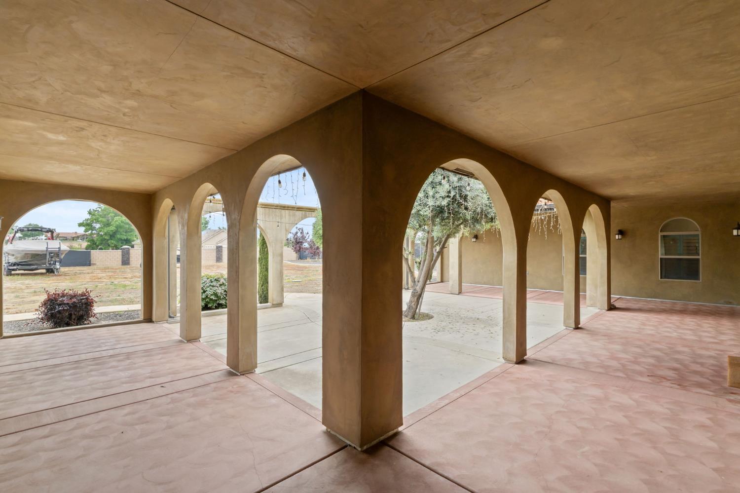 17703 El Camino Rd, Madera, CA 93636