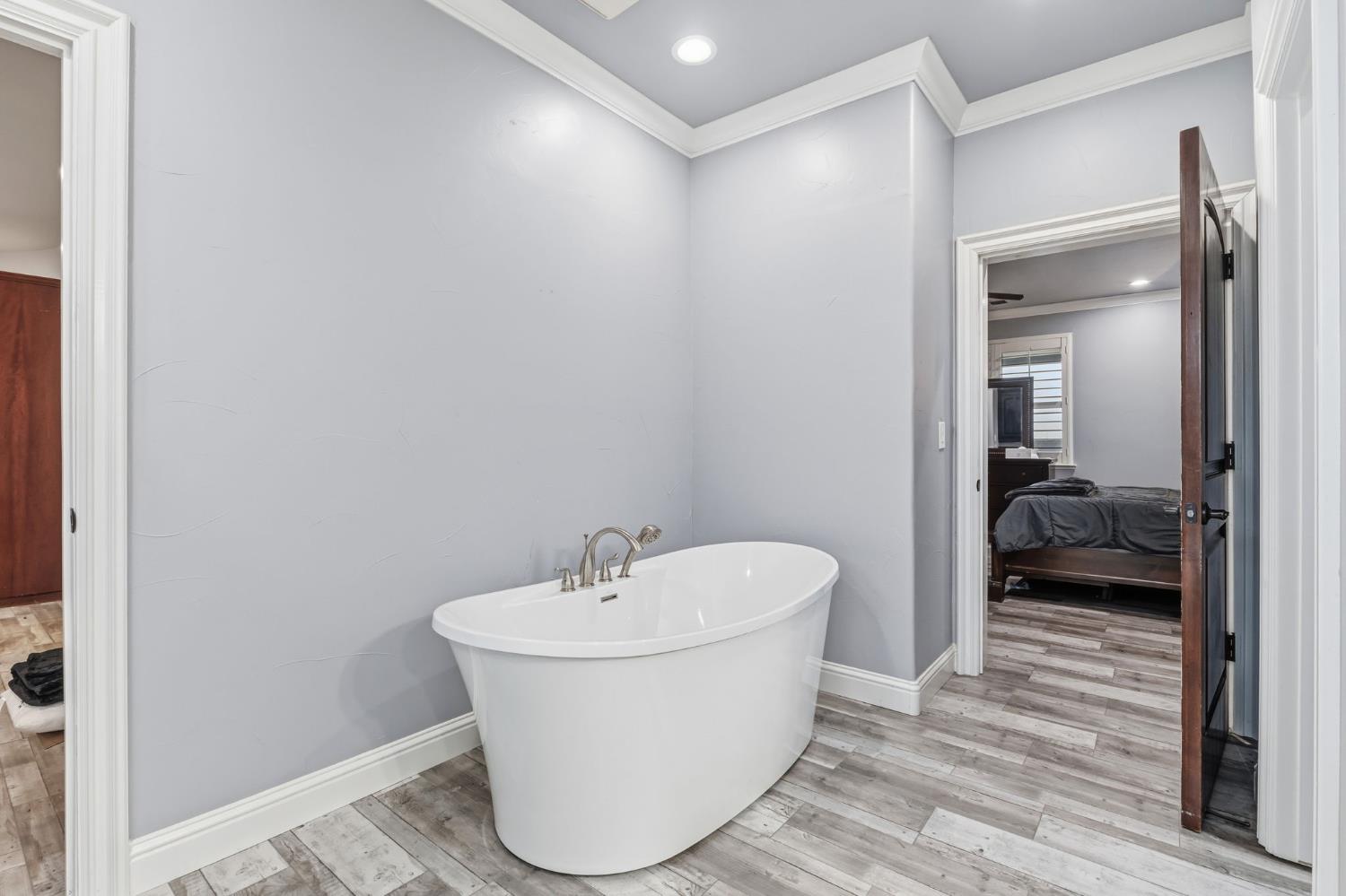 17703 El Camino Rd, Madera, CA 93636