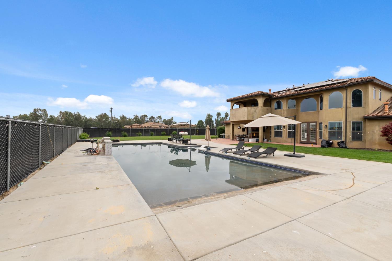 17703 El Camino Rd, Madera, CA 93636