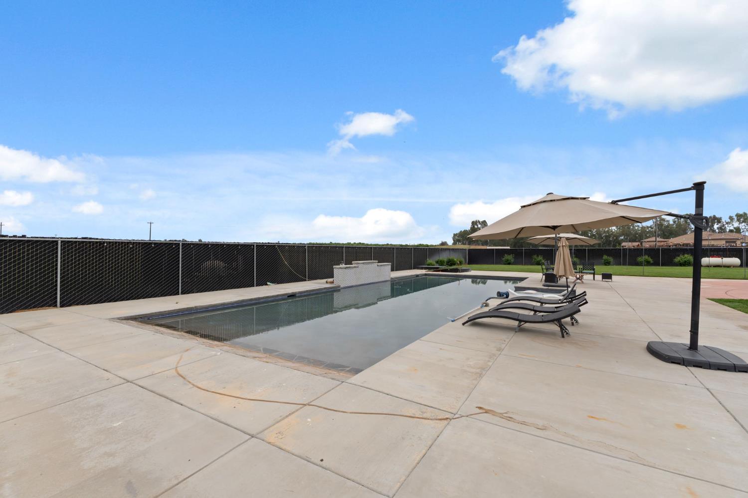 17703 El Camino Rd, Madera, CA 93636