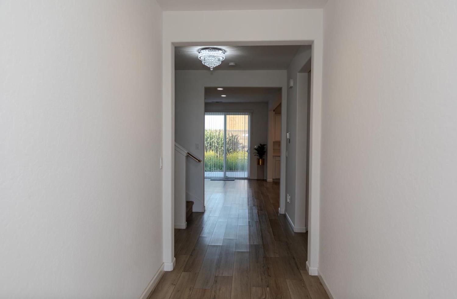 14206 Gragnani Ave, Kerman, CA 93630