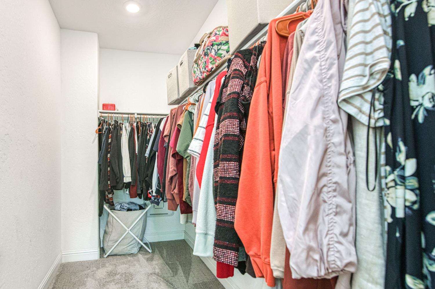 920 Ponderosa Way W, Madera, CA 93636