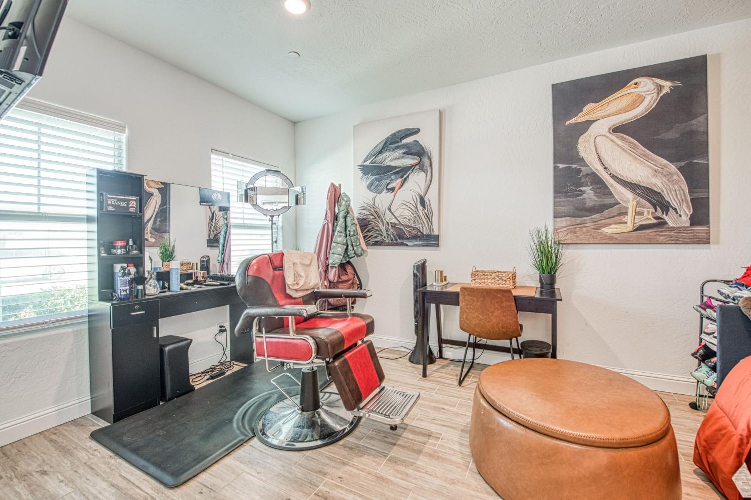 920 Ponderosa Way W, Madera, CA 93636