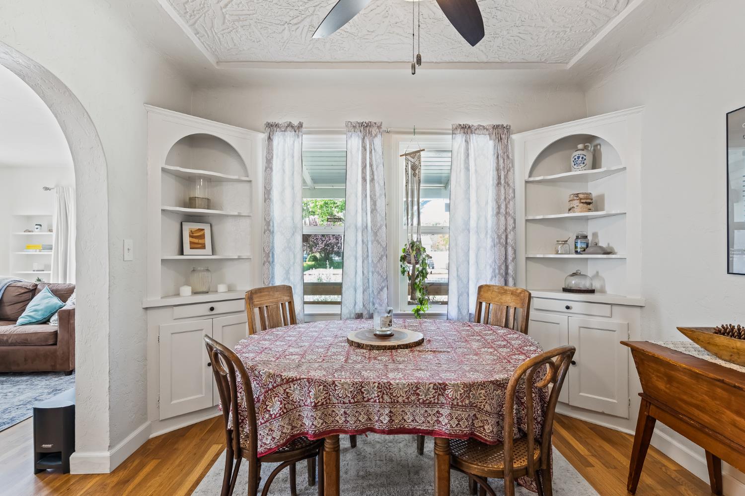 526 E Michigan Ave, Fresno, CA 93704