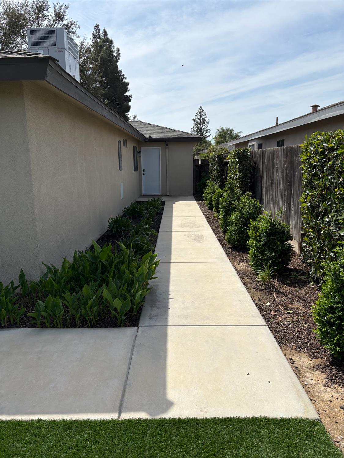 4324 N Cornelia Ave, Fresno, CA 93722