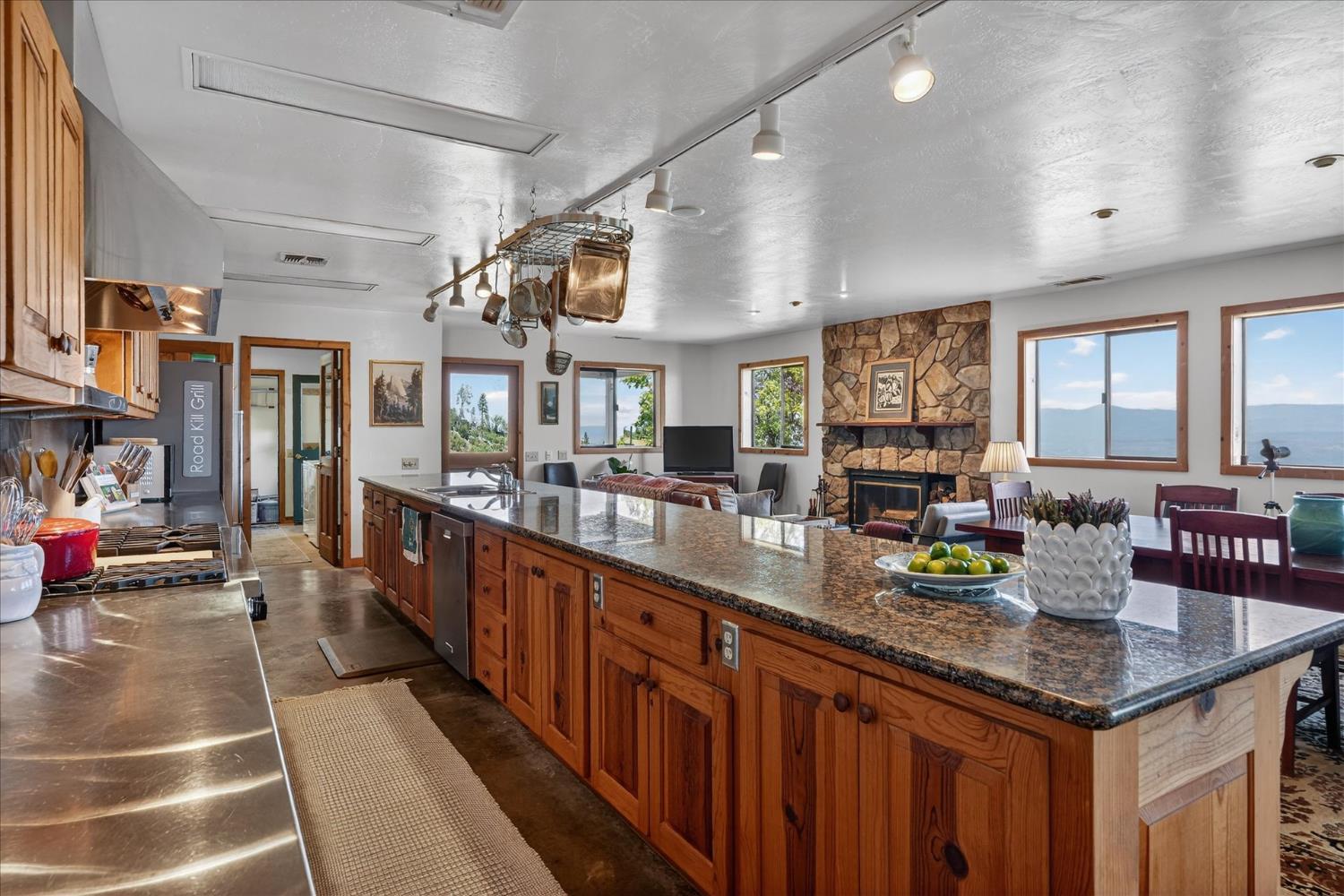 5851 Mount Bullion Ridge, Mariposa, CA 95338