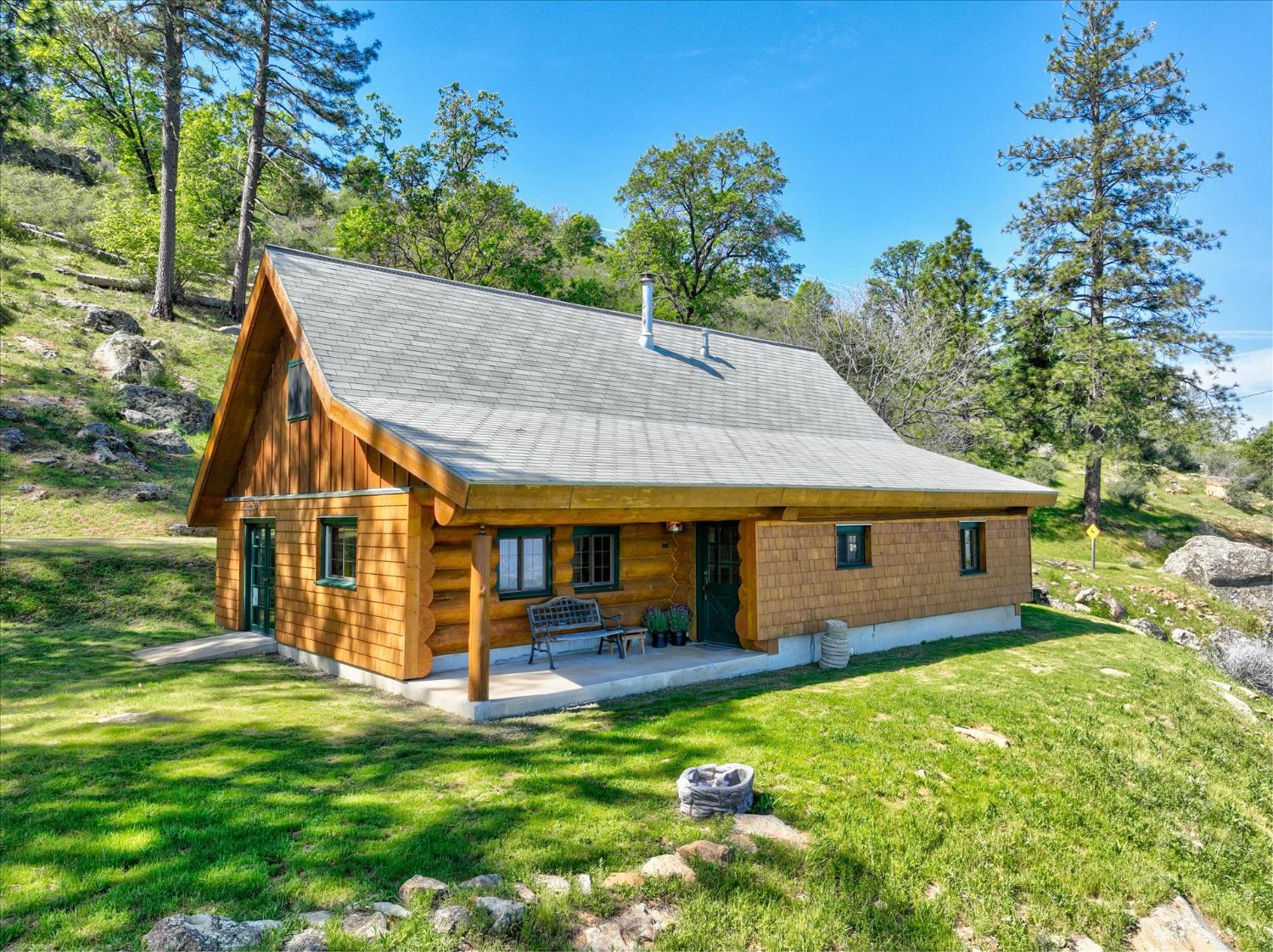 5851 Mount Bullion Ridge, Mariposa, CA 95338