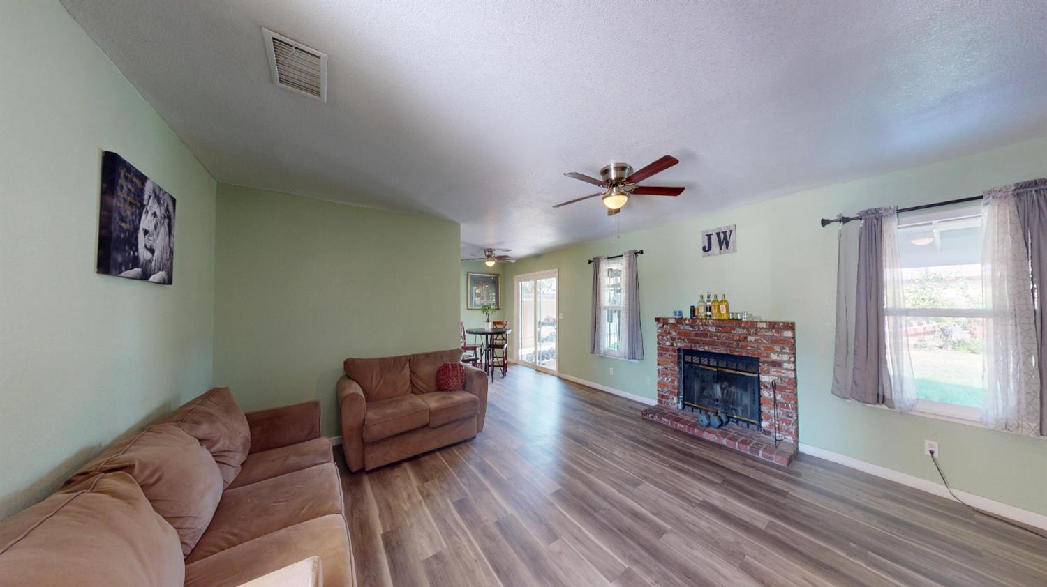 2662 Yerba St, Selma, CA 93662