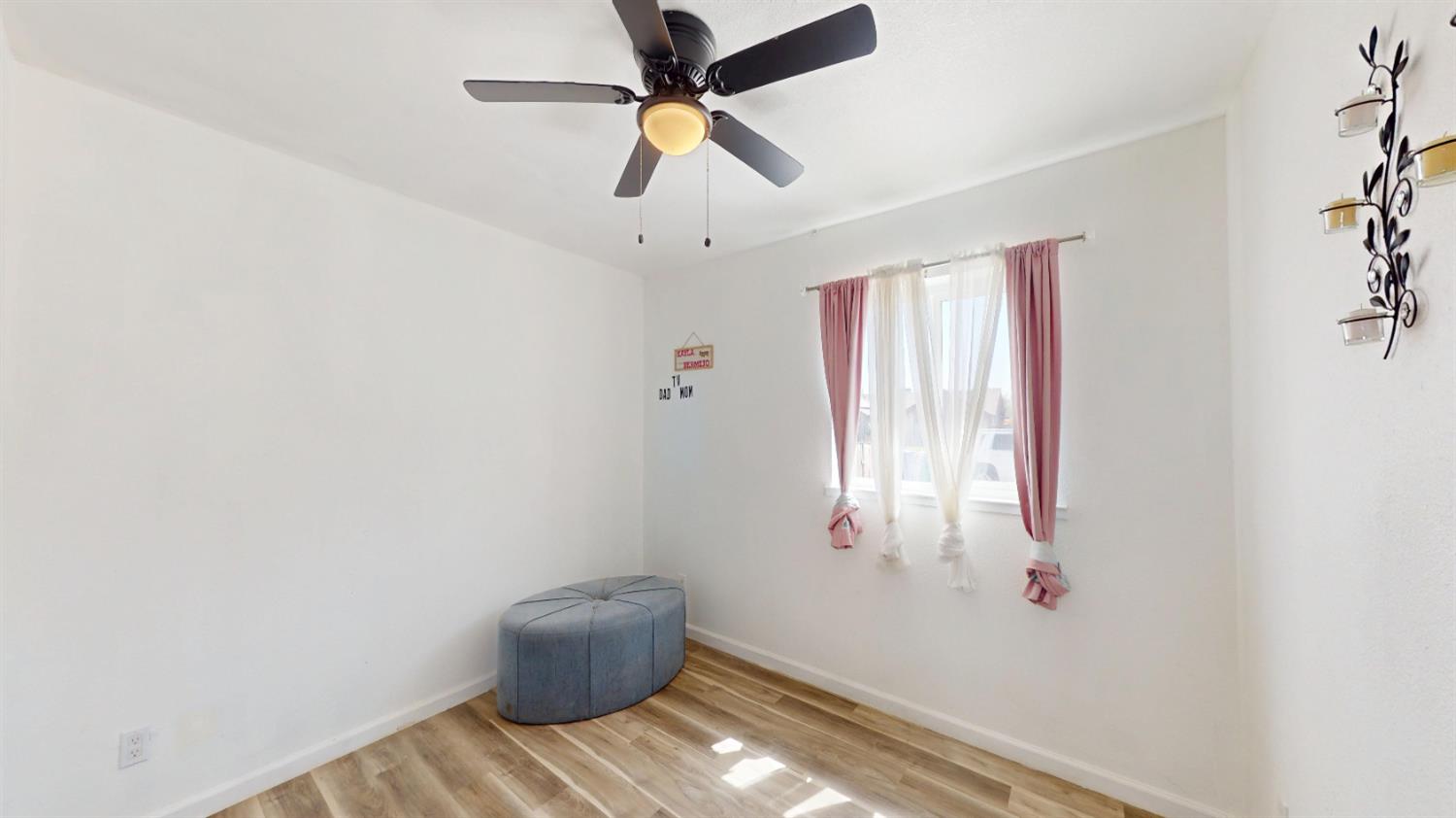 2662 Yerba St, Selma, CA 93662