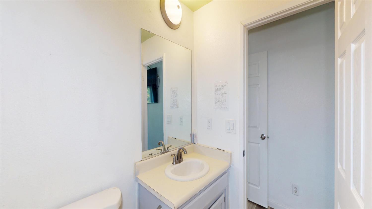 2662 Yerba St, Selma, CA 93662